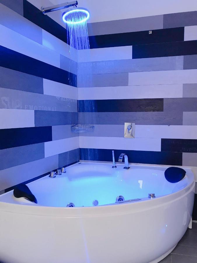 Design&Art Pie' Hotel Рим Екстериор снимка