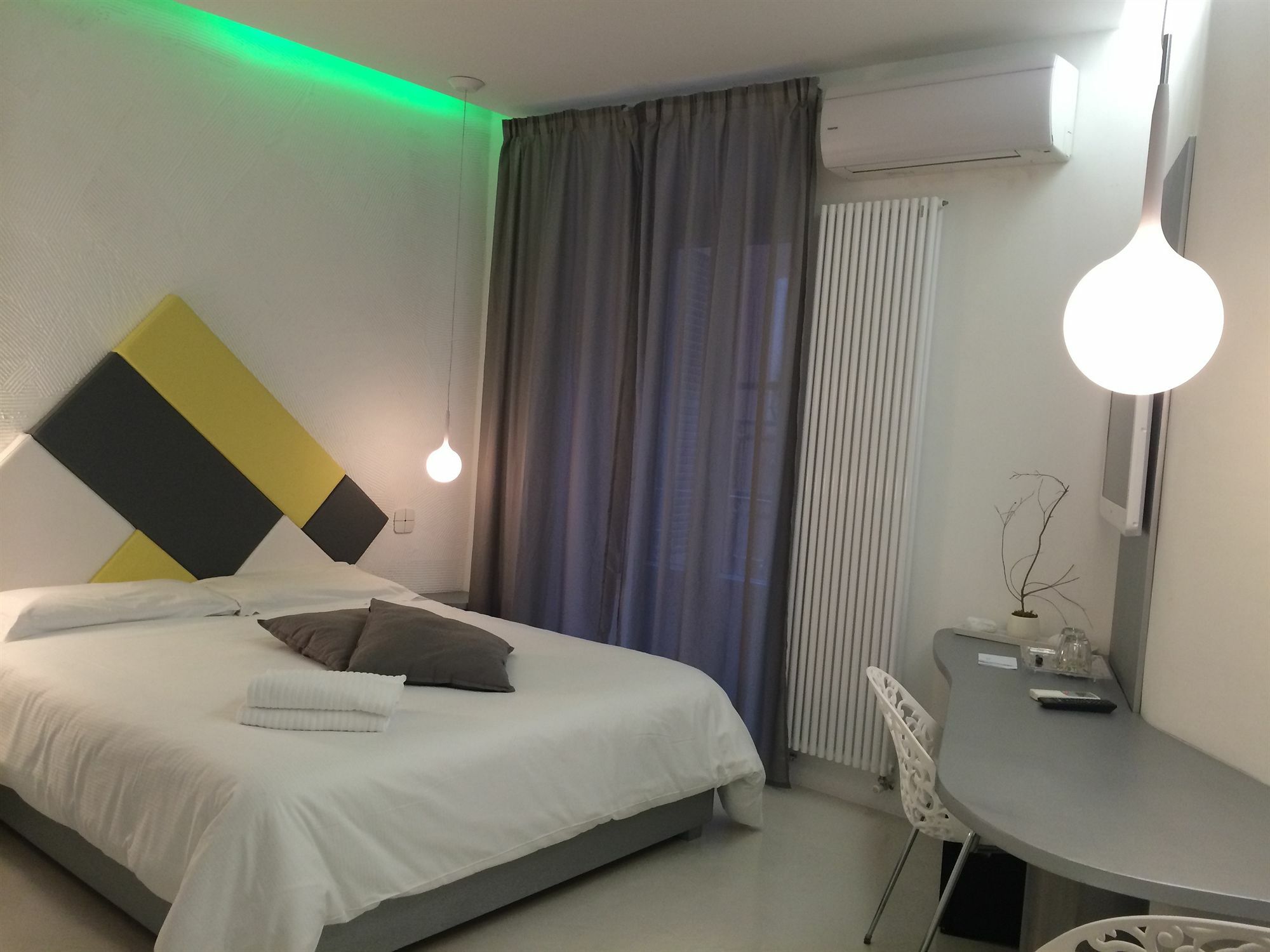 Design&Art Pie' Hotel Рим Екстериор снимка